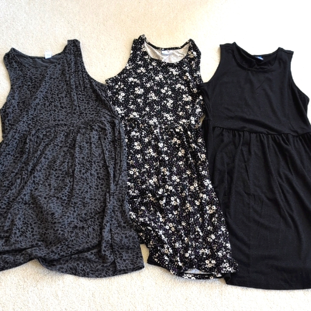Set of 3 Sleeveless Dresses, Sizes XS - S